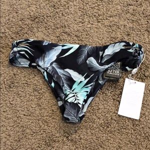 Mikoh swim cheeky bottoms